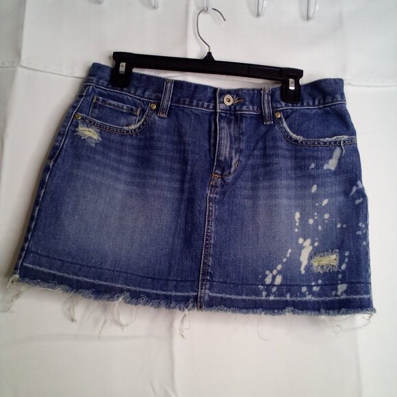 Old Navy Skirt Women 8 Denim Short Distressed Raw Hem Blue - Picture 2 of 15